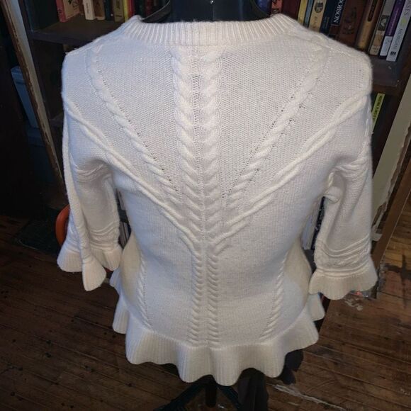 Kate Spade cream wool/cashmere cable knit ruffled hem S romantic royalcore sweat - Picture 3 of 5